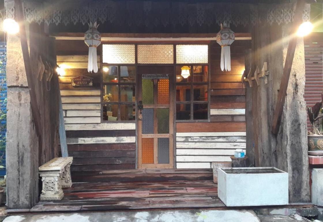 @Lanna House (Adults Only) Hostel Chiang Mai Exterior foto